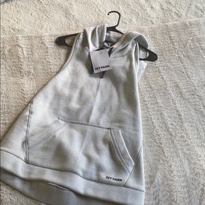 NWT Ivy Park Backless Sleeveless Hoodie